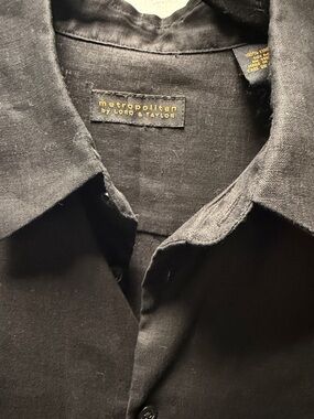 Metropolitan by Lord & Taylor Black Casual Button-Down Shirt
